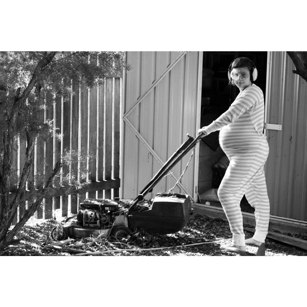 A Fun and Whimsical Pregga Shoot Just Because We Can