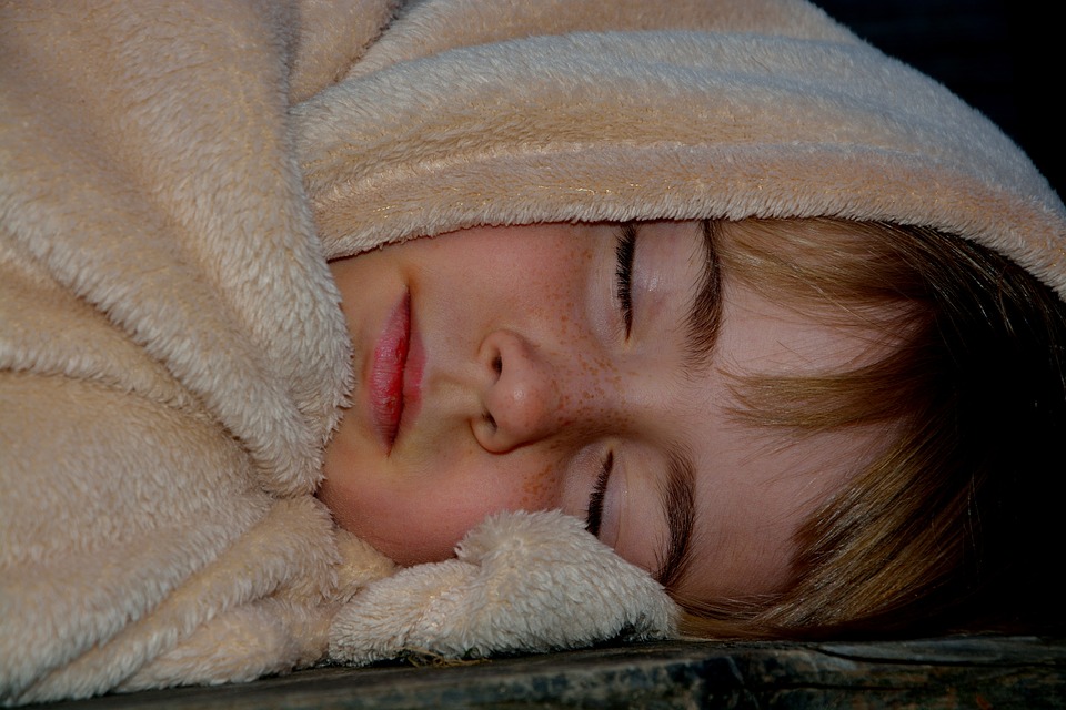 If You Had a Blankie as a Child, Here's What we Know About You - School Mum