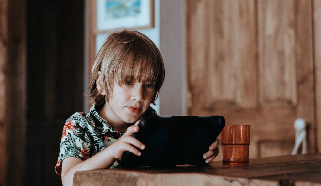 This is a new way to end screen time without tantrums